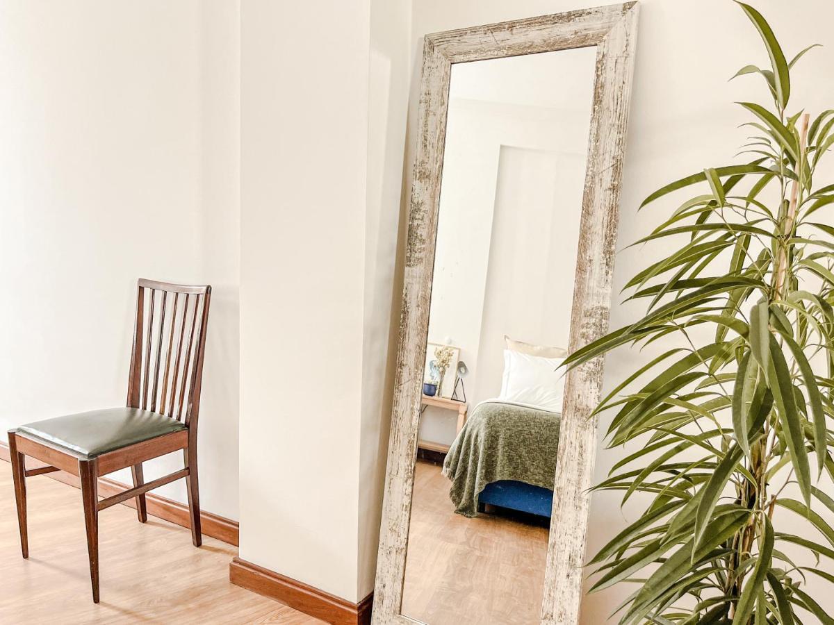 Central Loft With Free Parking Порто Екстериор снимка